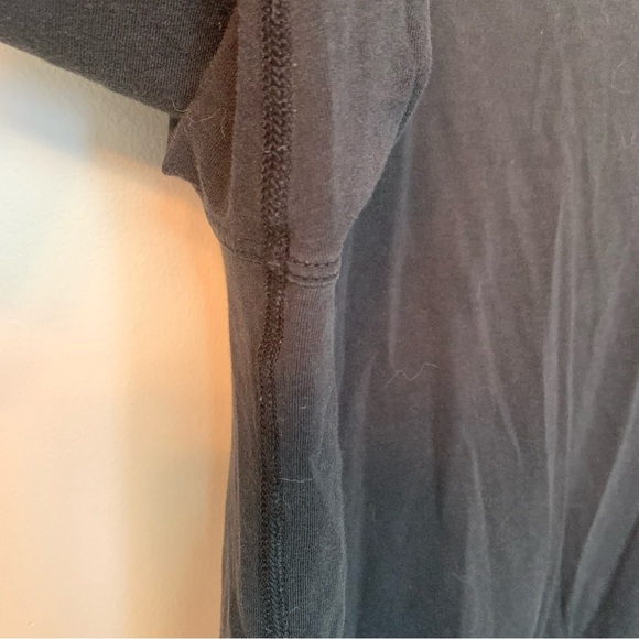 Lululemon Black Scoop Neck Long Sleeve Tee 8 - Picture 6 of 7